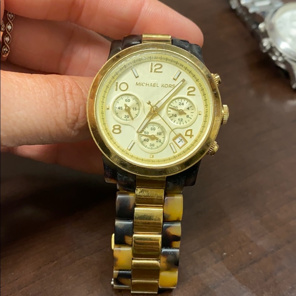 Tortoise and Gold
